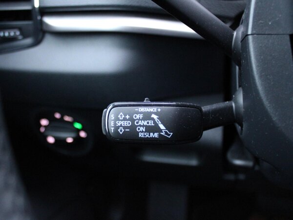 cruise control adaptief cruise control adaptief