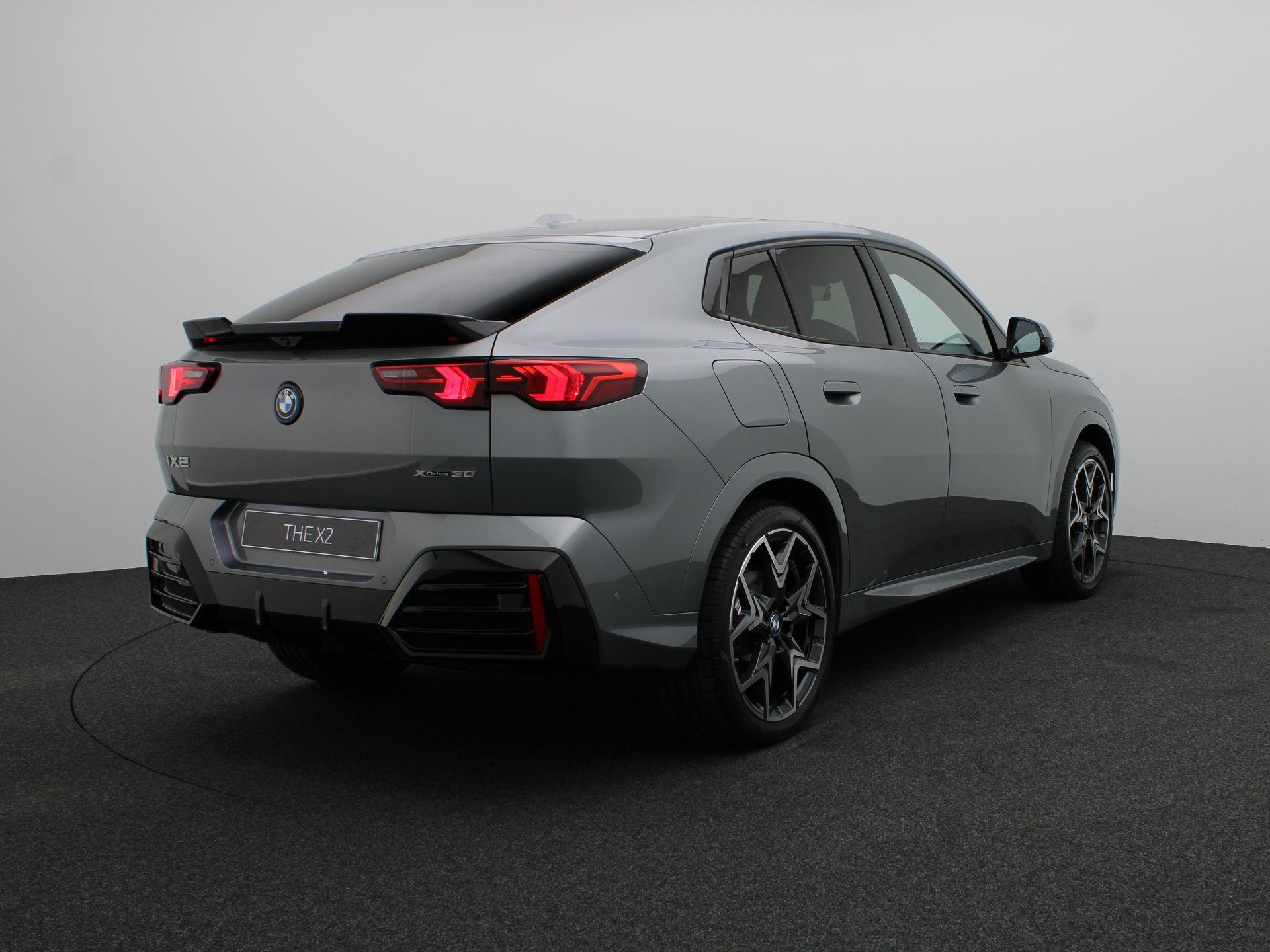 BMW iX2 eDrive20 - Afbeelding 2