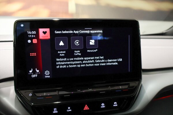 Apple Carplay/Android Auto