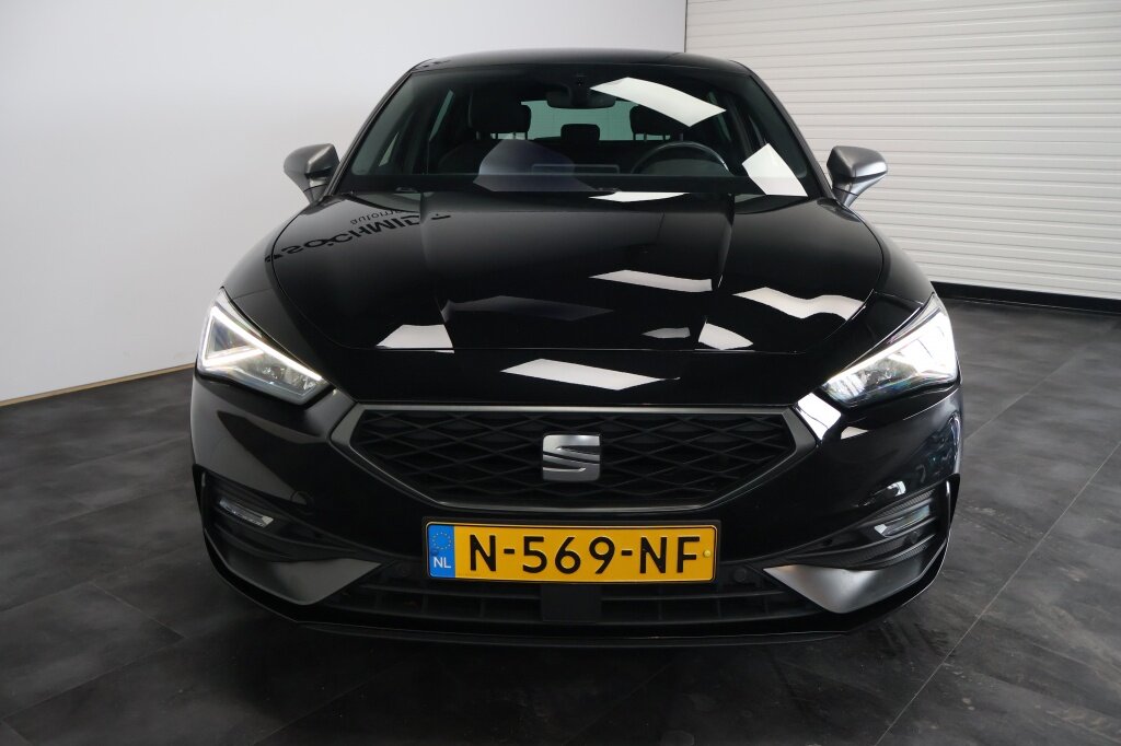 SEAT Leon ST 1.5 TSI FR 150pk Ultimate Edition | ACC | LED | 18" | Camera - Afbeelding 2