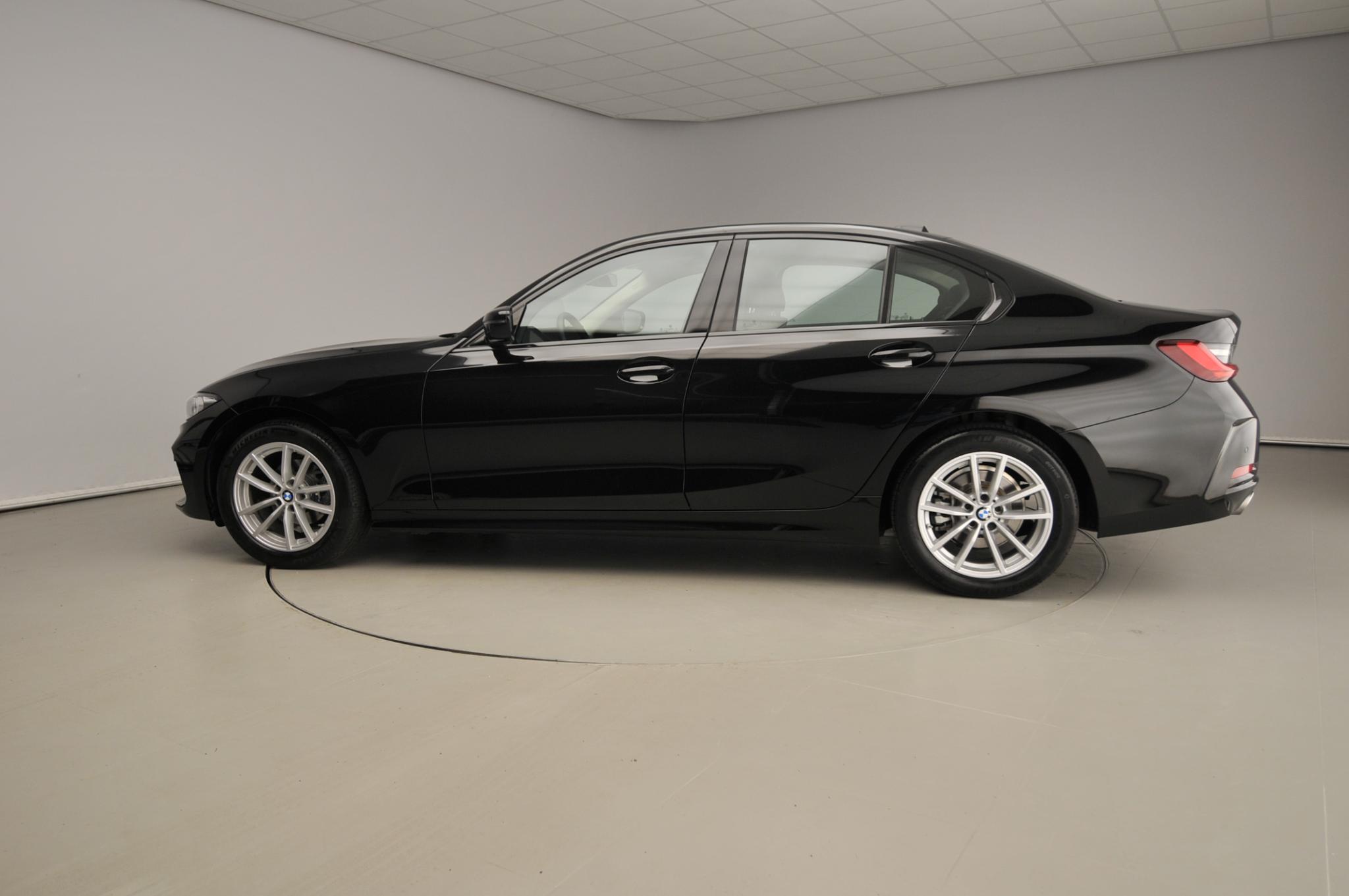BMW 3 Serie Sedan 318i - Afbeelding 5