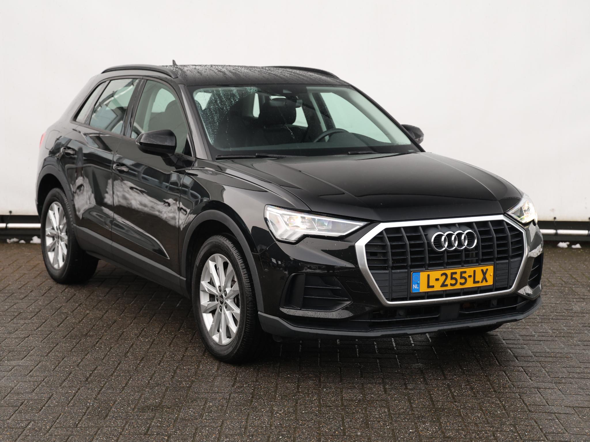 Audi Q3 45 TFSI e Business Edition - Afbeelding 3