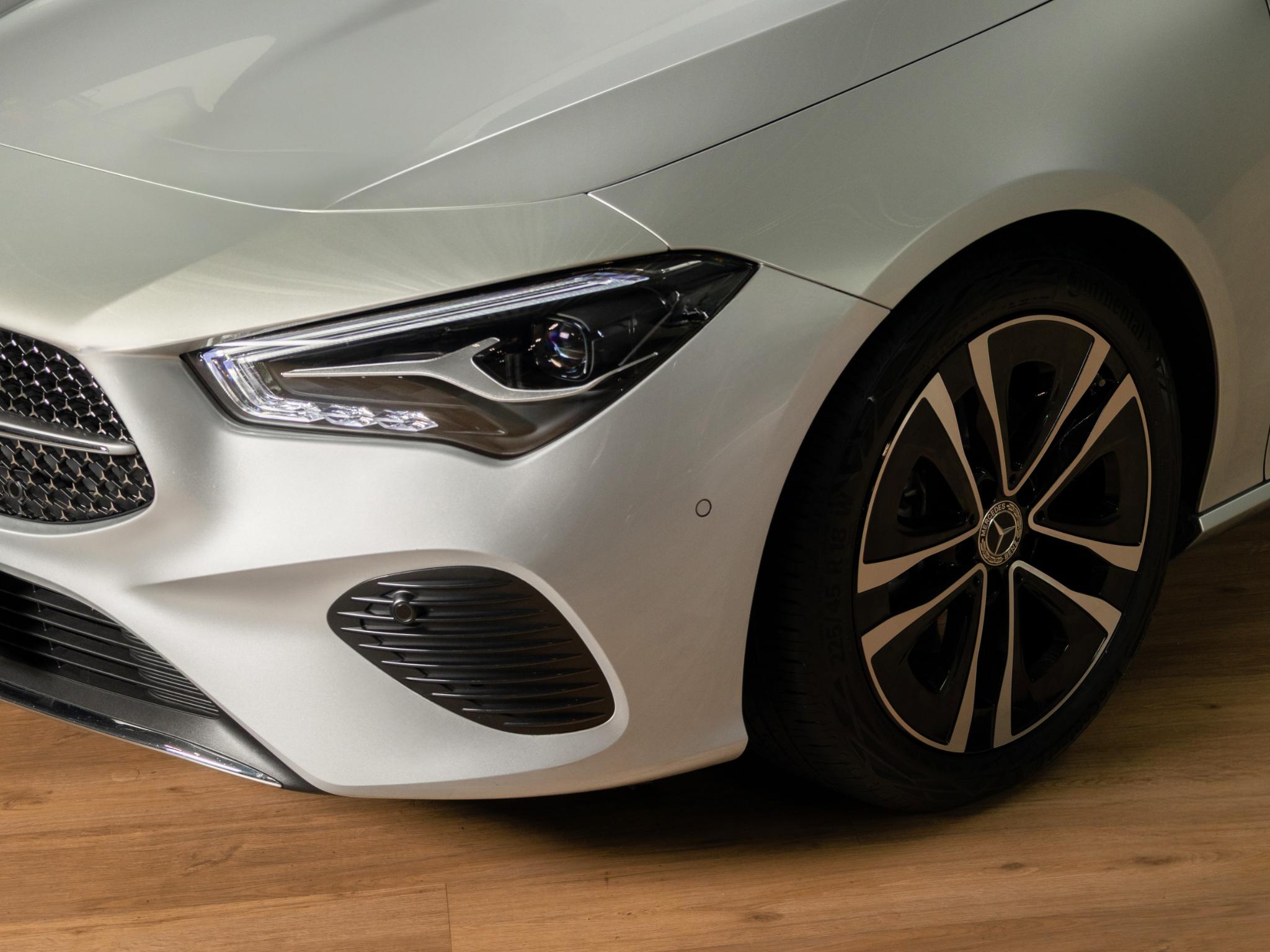 Mercedes-Benz CLA Shooting Brake 200 Luxury Line - Afbeelding 5