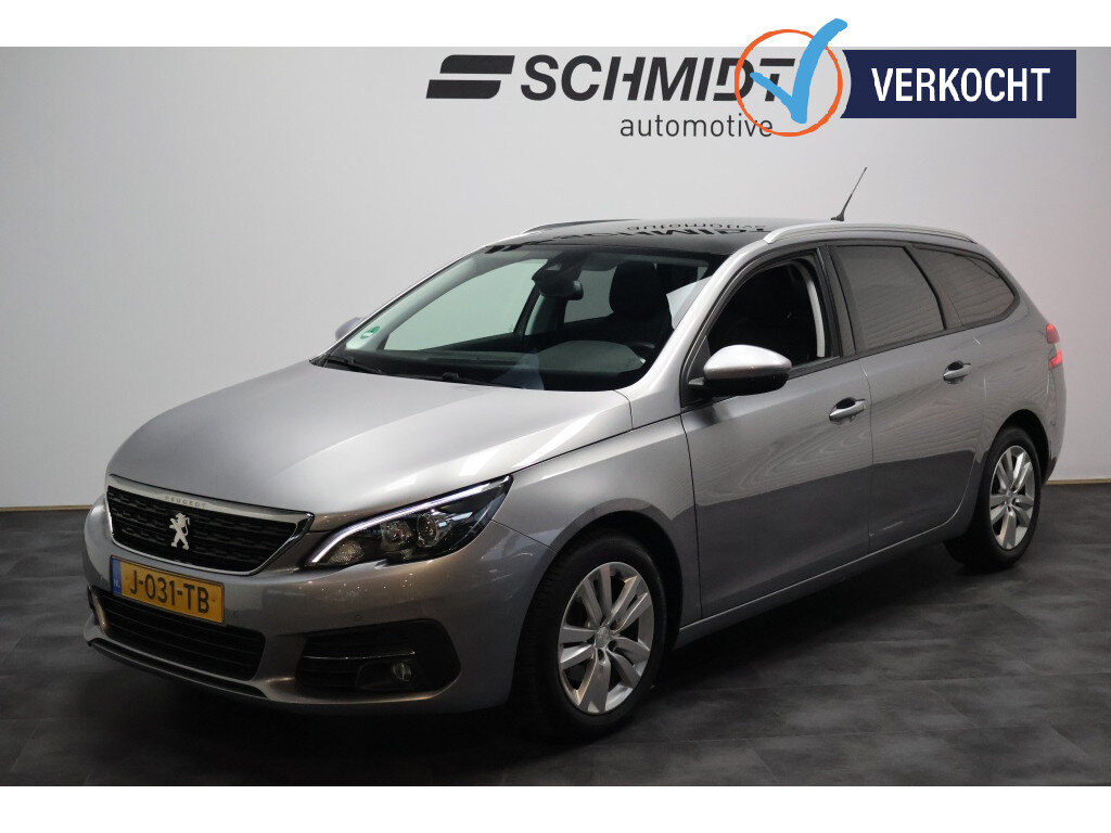 Peugeot 308 SW 1.2 PureTech Blue Executive | Trekhaak | Panoramadak | Navigatie