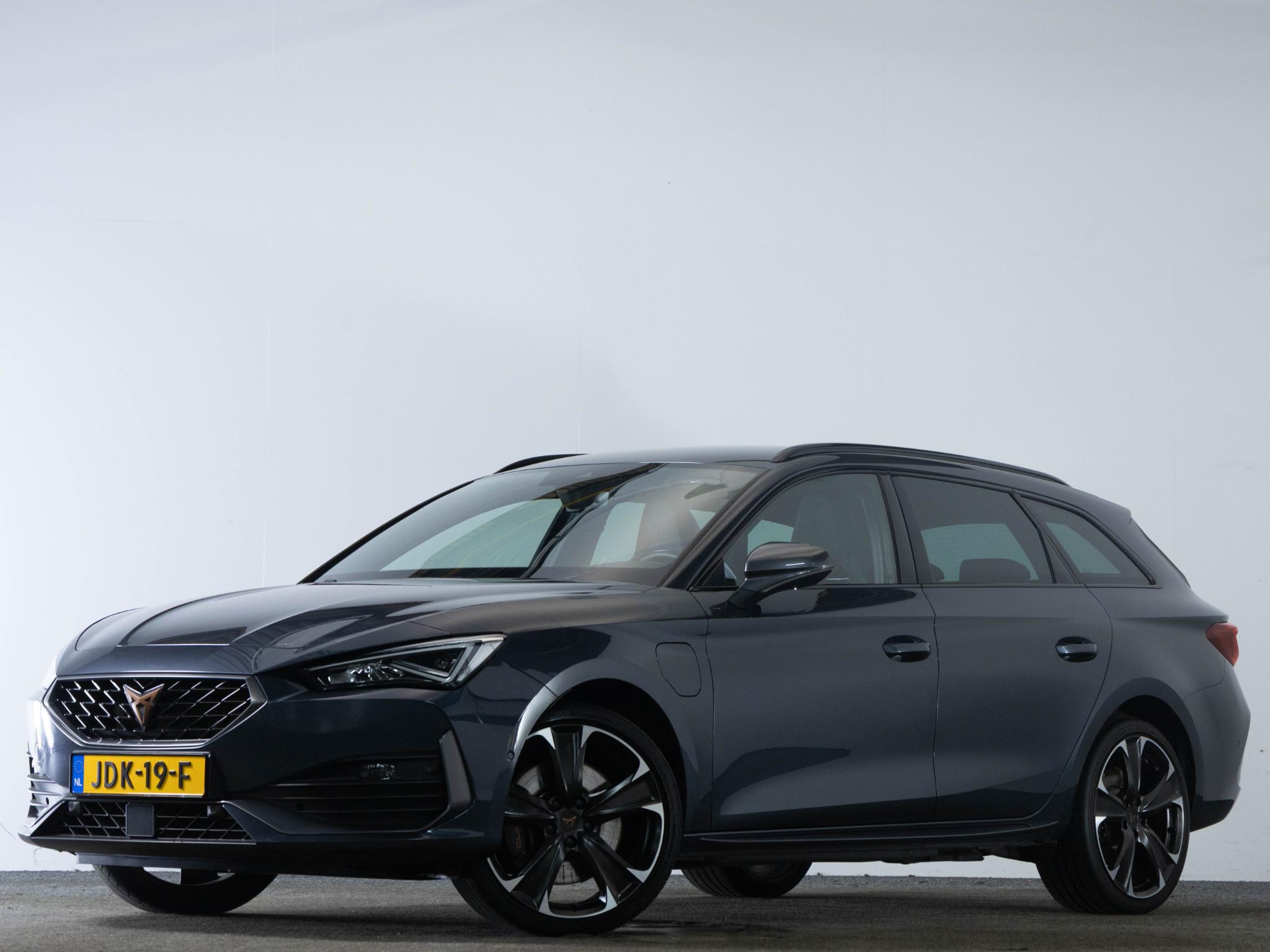 CUPRA Leon Sportstourer 1.4 TSI eHybrid VZ 245PK