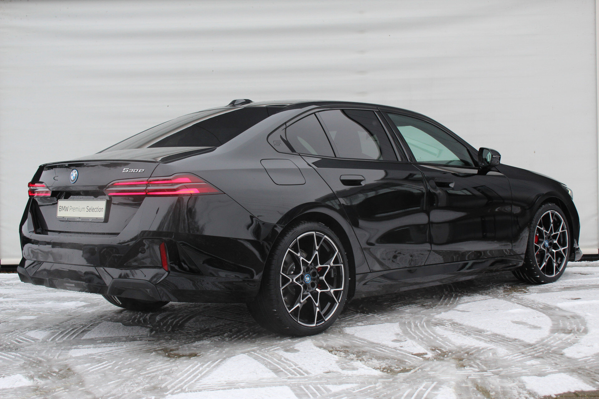 BMW 5 Serie 530e M Sport Automaat - Afbeelding 4