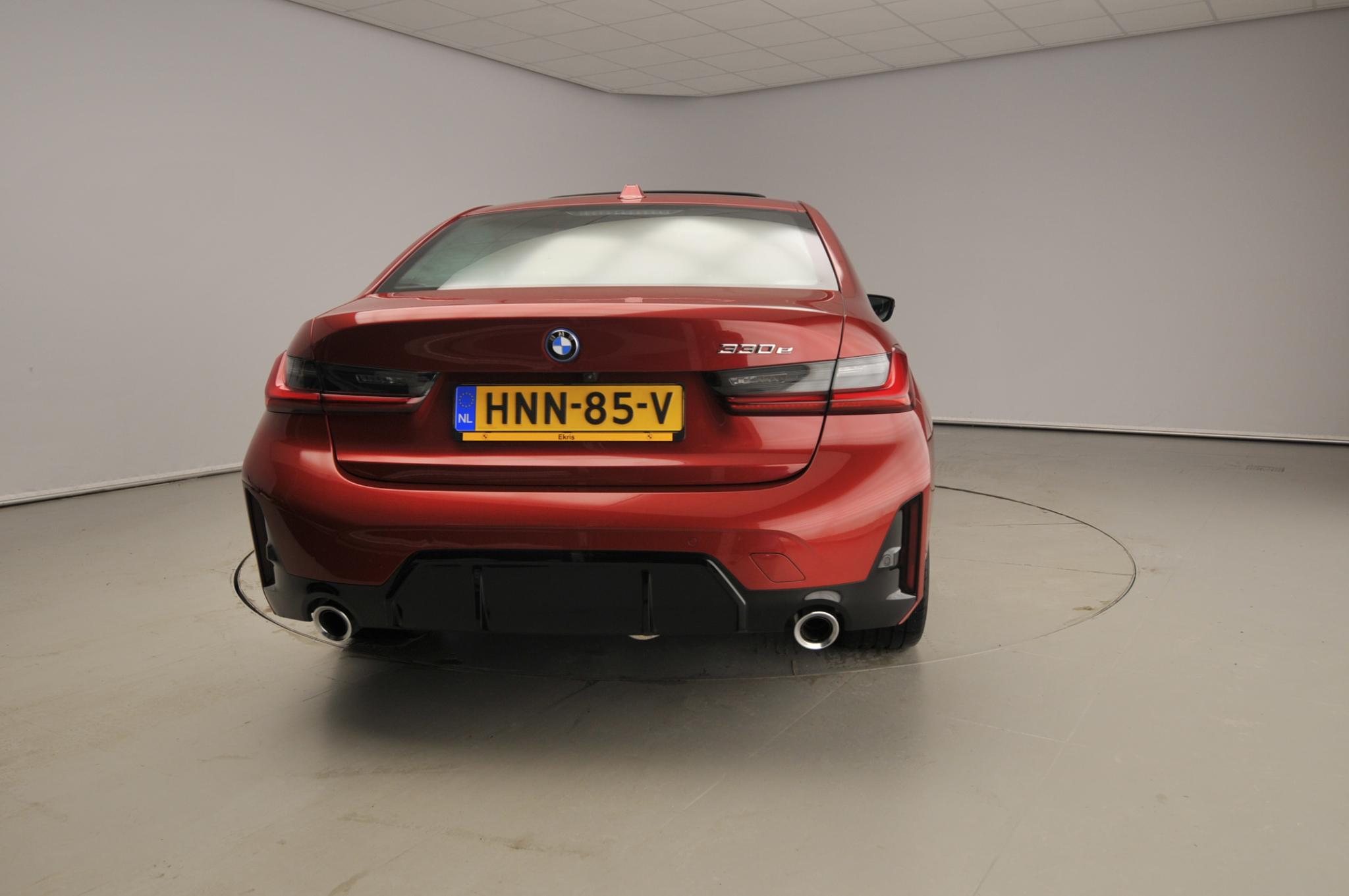 BMW 3 Serie Sedan 330e - Afbeelding 3