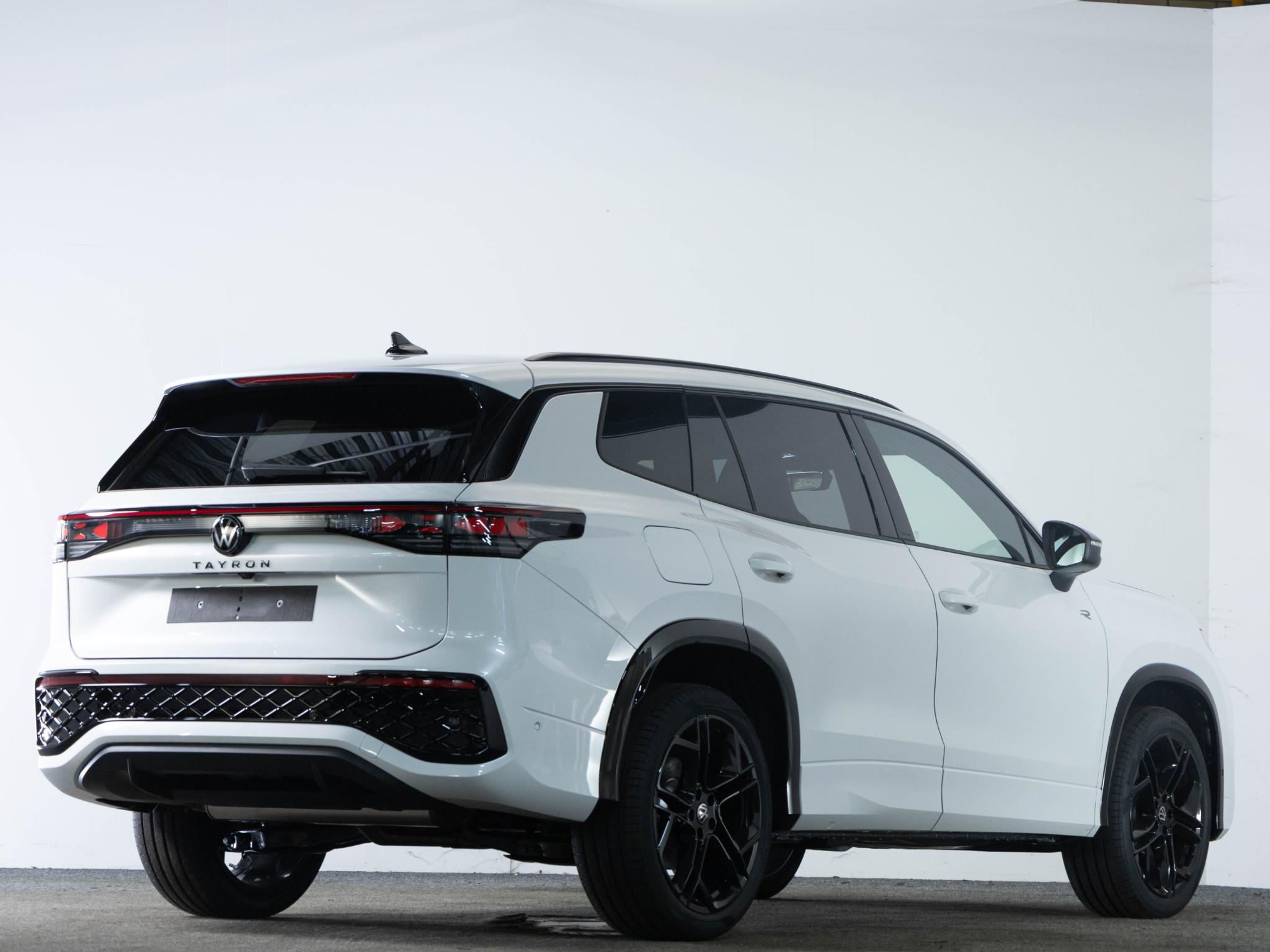 Volkswagen Tayron R-Line Edition 1.5 eHybrid 204 PK - Afbeelding 2