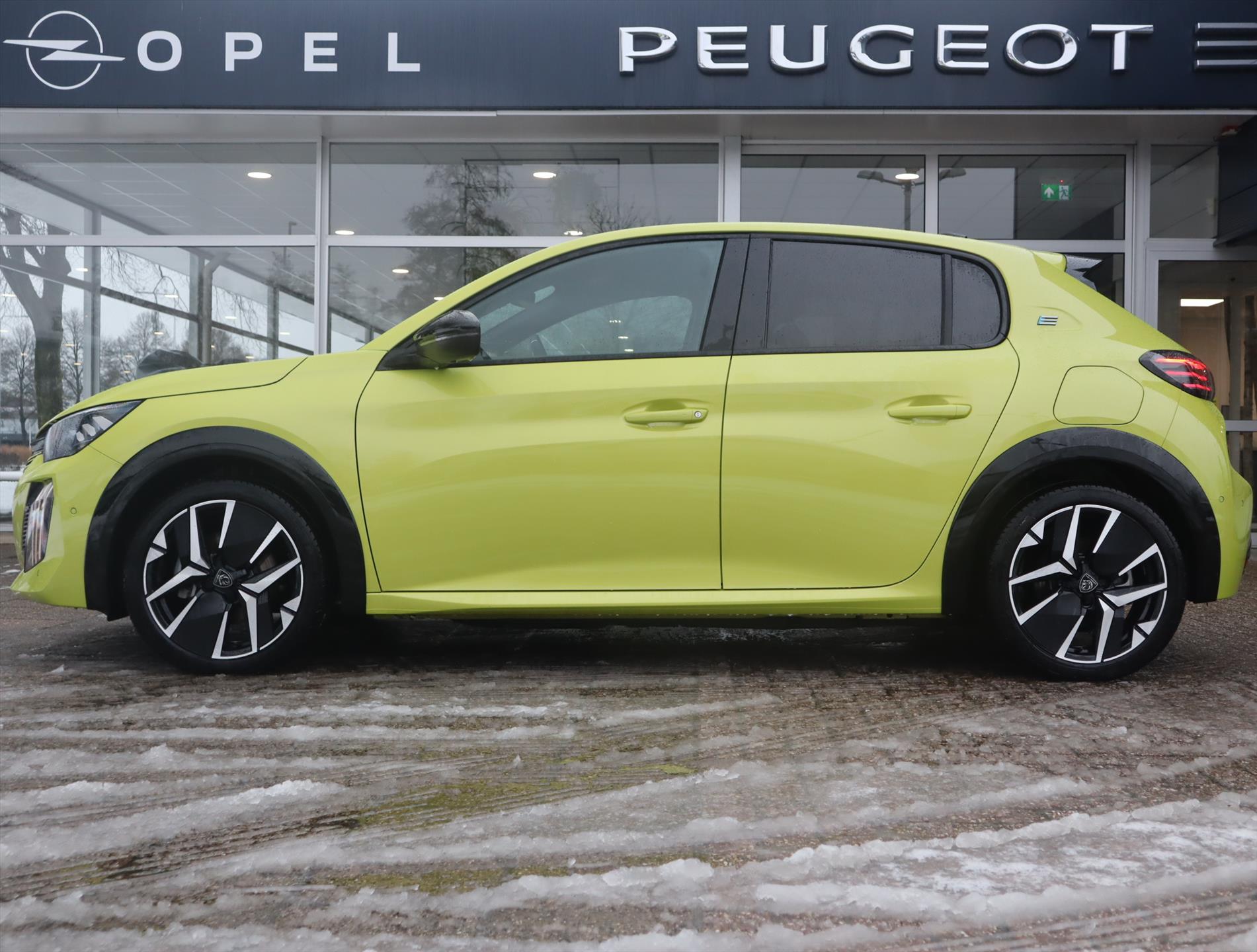 Peugeot e-208 GT EV 51kWh 156pk, Rijklaarprijs, Alcantara bekleding Stoelverwarming Adaptieve cruise control 360° Camera - Afbeelding 2