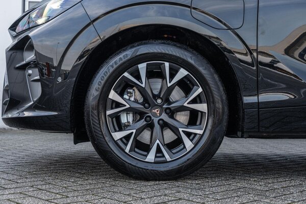 lichtmetalen velgen 18" lichtmetalen velgen 18"