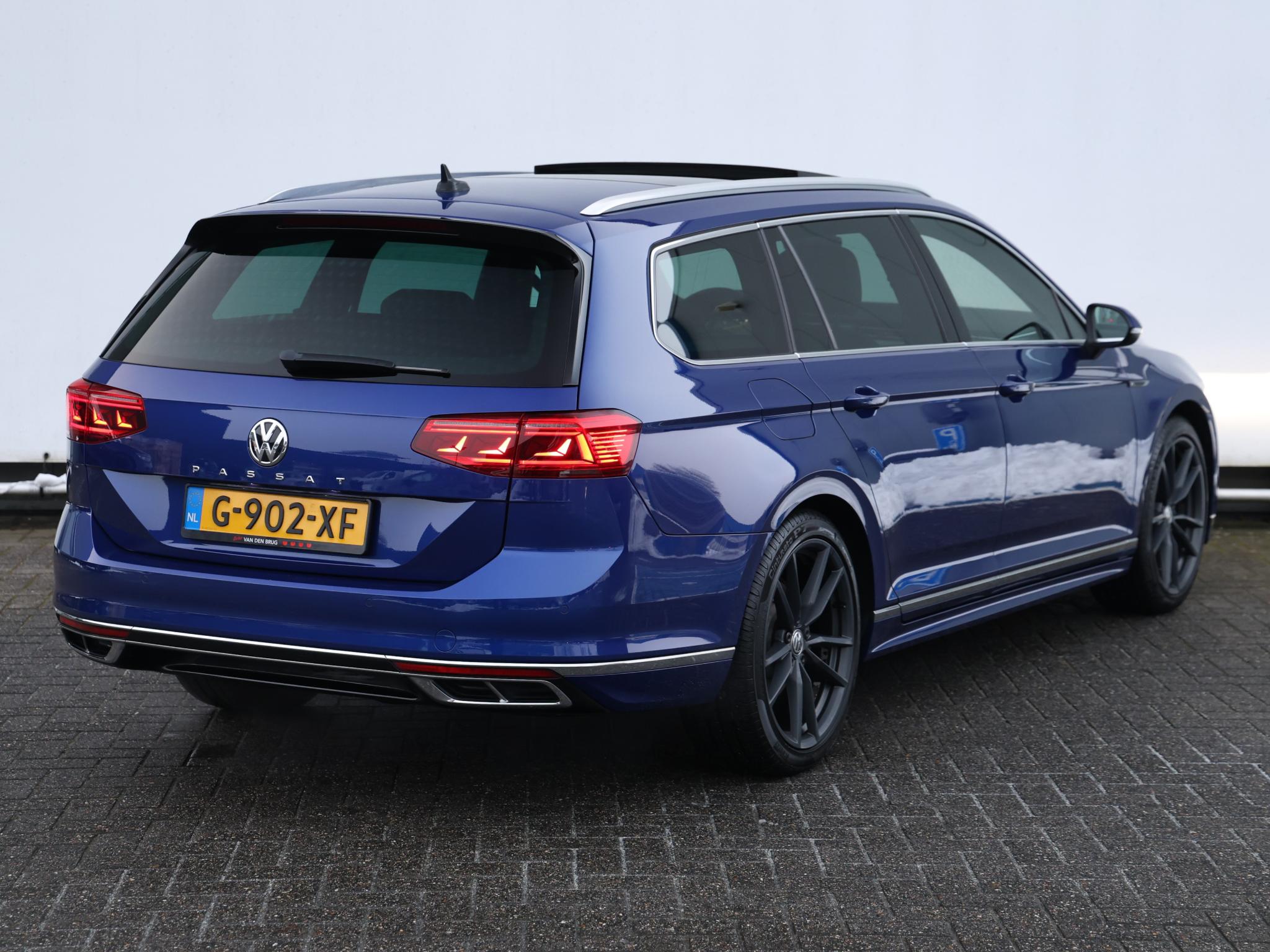 Volkswagen Passat Variant 1.5 TSI Elegance Business R - Afbeelding 5