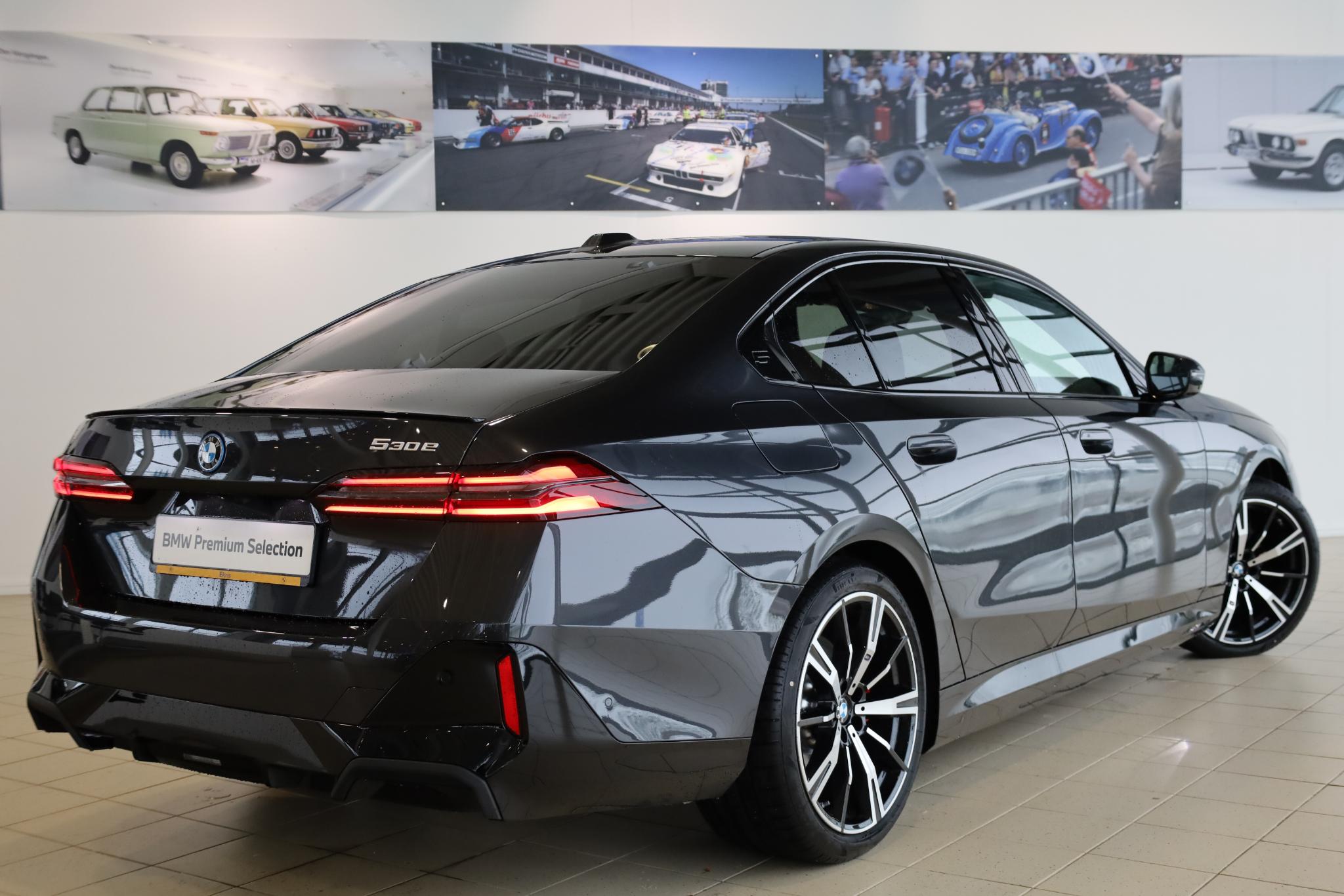 BMW 5 Serie Sedan 530e - Afbeelding 2