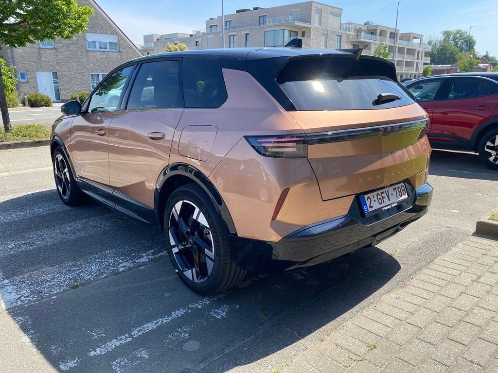 Opel Grandland X GS ELECTRIC 73 KWH 213 PK AUTOMAAT * V - Afbeelding 4