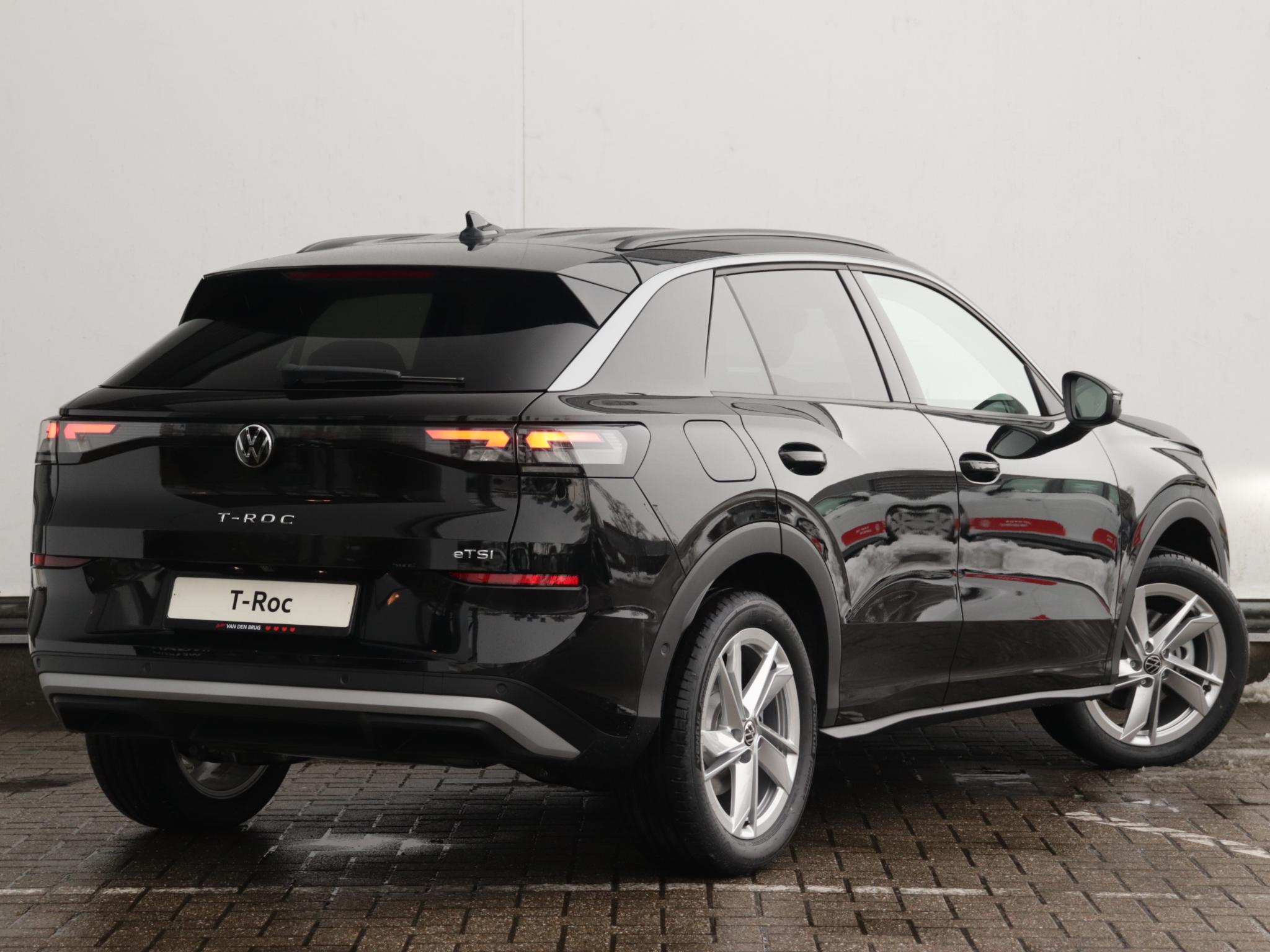 Volkswagen T-Roc Life First Edition 1.5 eTSI 85 kW / 116 PK SUV 7 v - Afbeelding 4