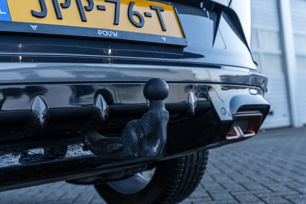 trekhaak uitklapbaar