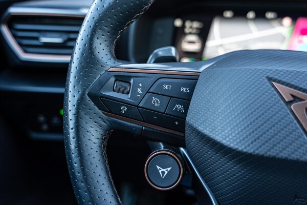 cruise control adaptief met Stop&Go en stuurhulp