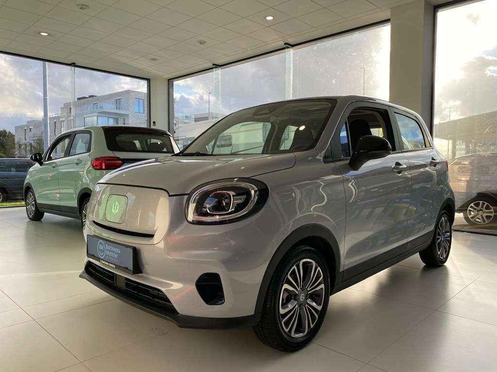 Leapmotor T03 DESIGN ELECTRIC 5DRS AUTOMAAT 95PK BEV * PANO DAK - Afbeelding 2