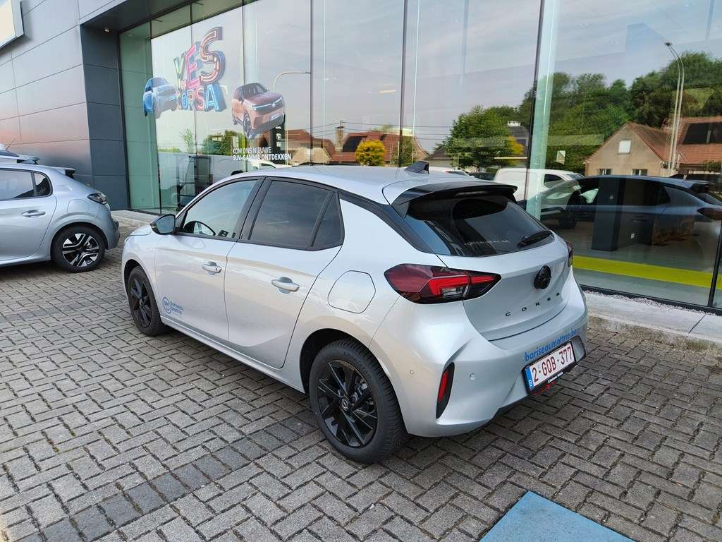 Opel Corsa GS 1.2 TURBO MT6 100PK* CAMERA * KEYLESS * NAVI * v - Afbeelding 3