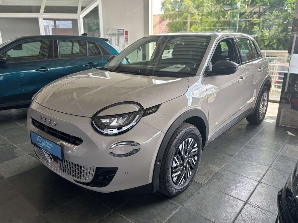 Fiat 600 HYBRID 136 PK - Afbeelding 2