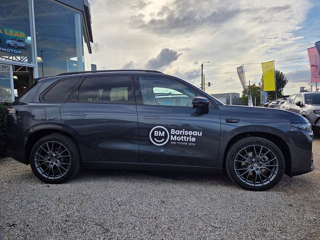 Leapmotor C10 REEV DESIGN ELECTRIC 215PK AUTOMAAT 5DRS * AUTONOM v - Afbeelding 2