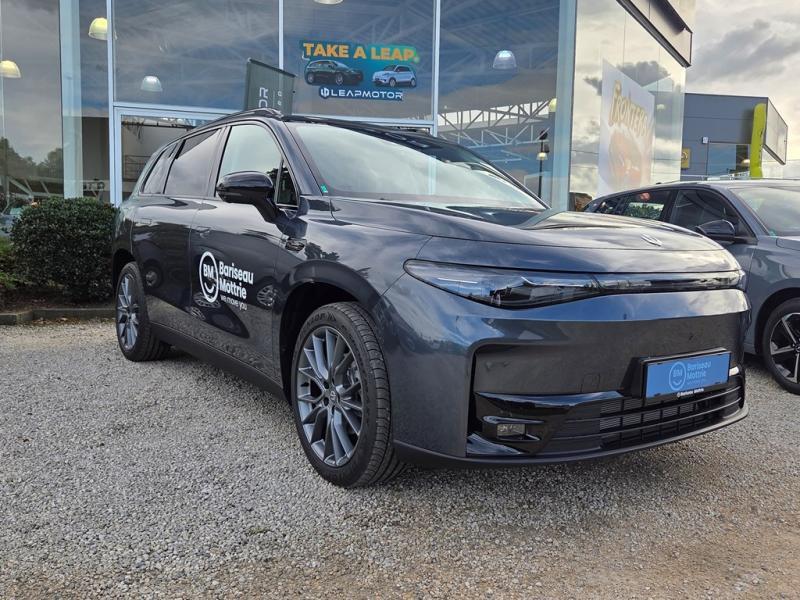 Leapmotor C10 REEV DESIGN HYBRID 215PK AUTOMAAT 5DRS AUTONOMIE V