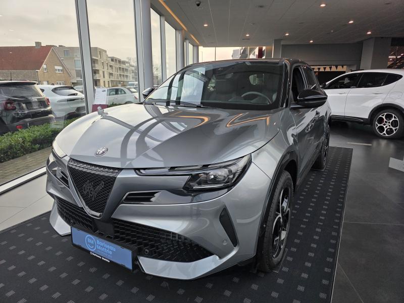 Alfa Romeo Junior 1.2 Hybrid 145pk eDCT6 * LED * CARPLAY v
