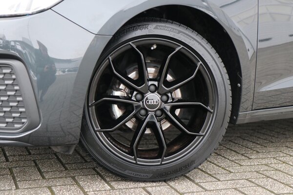 lichtmetalen velgen 17"