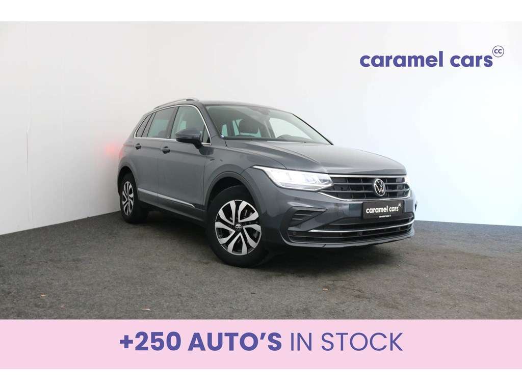 Volkswagen Tiguan 2.0D AUTOMAAT ACTIVE *DAB*GPS*CARPLAY*CAMERA ACHTE v