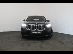 BMW X1 sDRIVE 18I M-PAKKET AUTOMAAT FACELIFT *DAB*GPS*CARPLAY*CAMERA SENSOREN*SPORTZETELS*ALCANTARA* v - Afbeelding 2