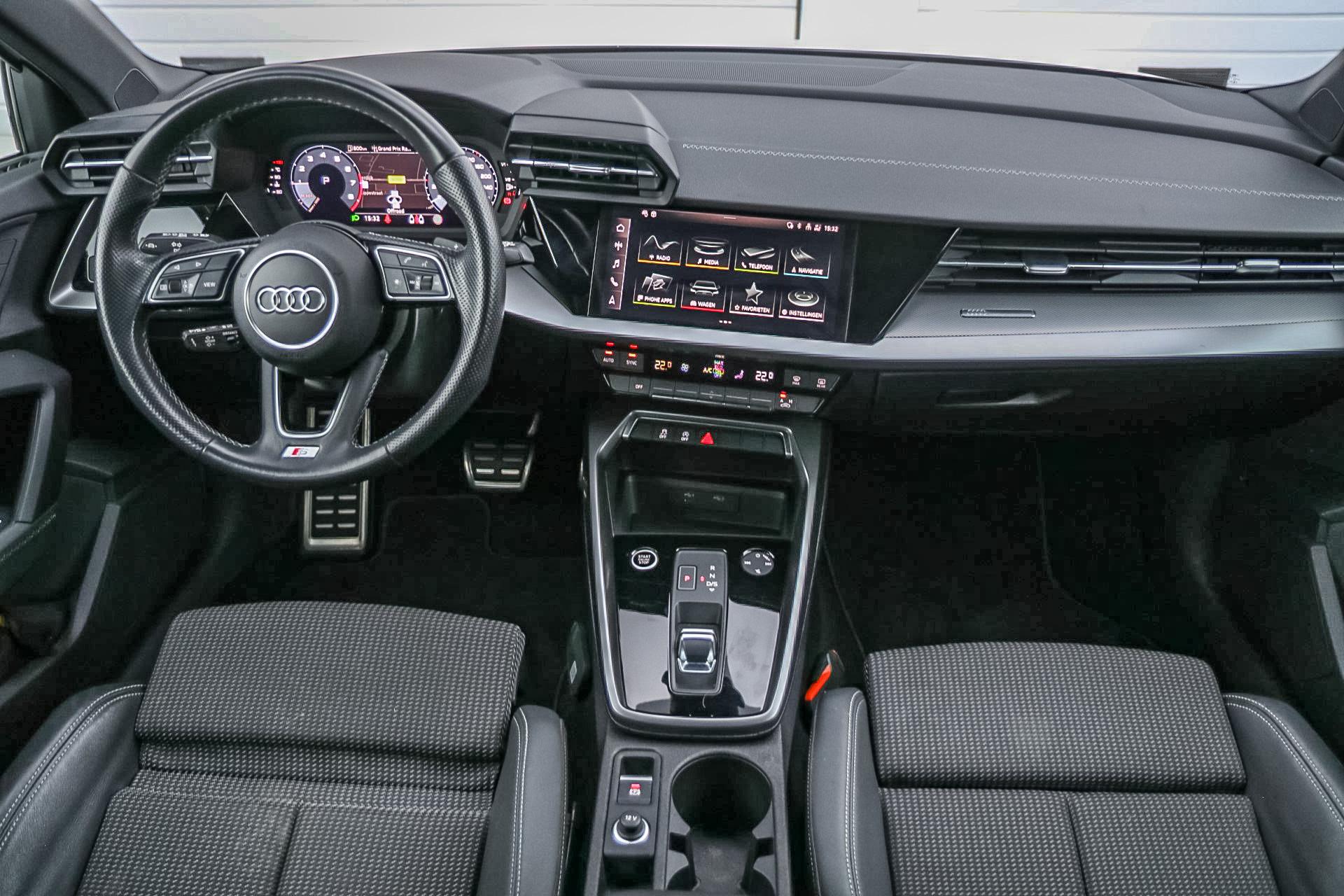 Audi A3 Sportback 30 TFSI 110pk S-tronic S-Line Edition - Afbeelding 5