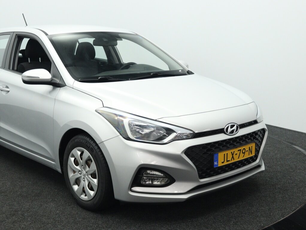 Hyundai i20 1.0 T-GDI Comfort Automaat | Carplay navigatie | Camera | Cruise - Afbeelding 3