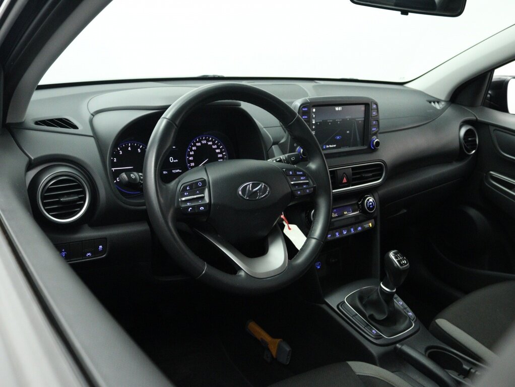 Hyundai KONA 1.0T Essence | Trekhaak | Navigatie | Camera | Cruise control - Afbeelding 4