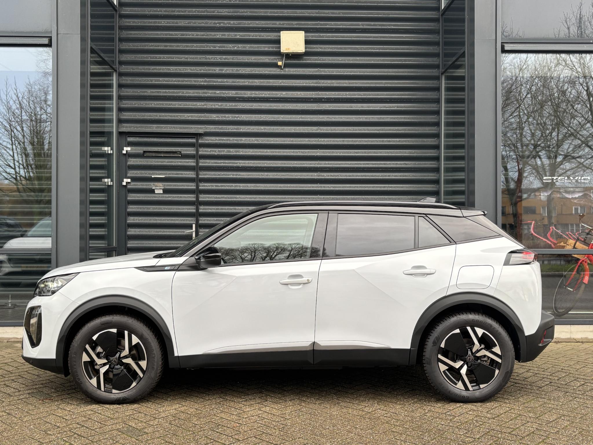 Peugeot e-2008 GT Avantage EV 54kWh 156 - Afbeelding 2