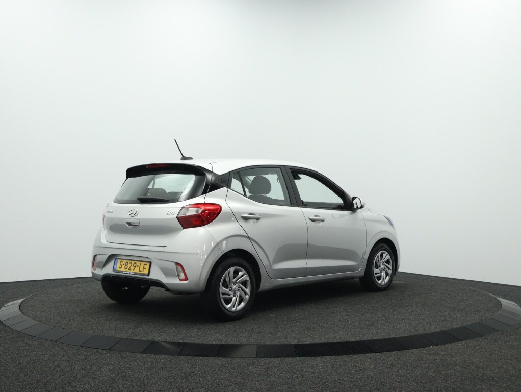 Hyundai i10 1.0 Comfort 5-zits | Caprlay navigatie | Cruise control | Airco - Afbeelding 2