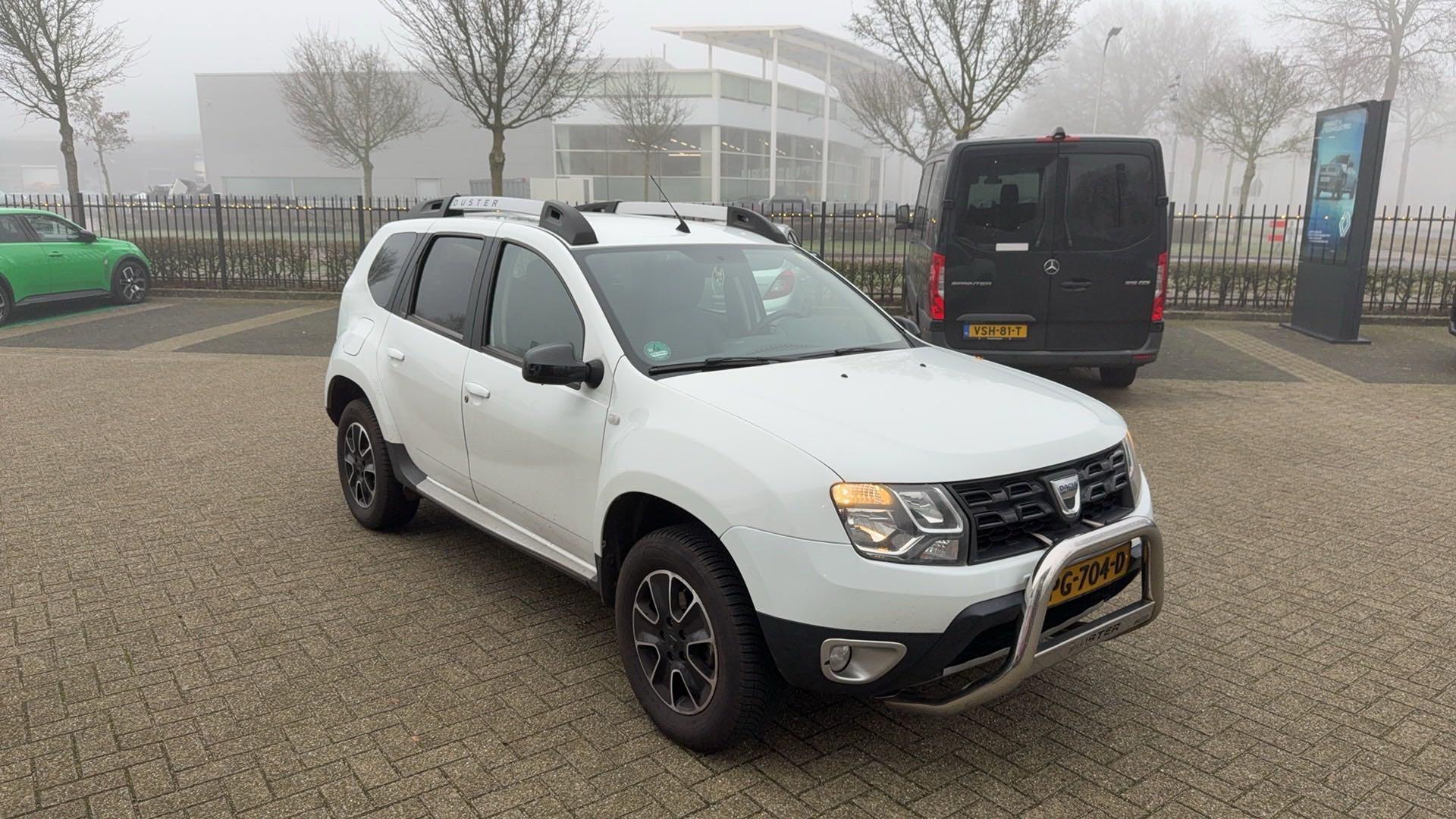 Dacia Duster TCe 125 4x2 Stop & Start Série Limitée Blackshadow - Afbeelding 3