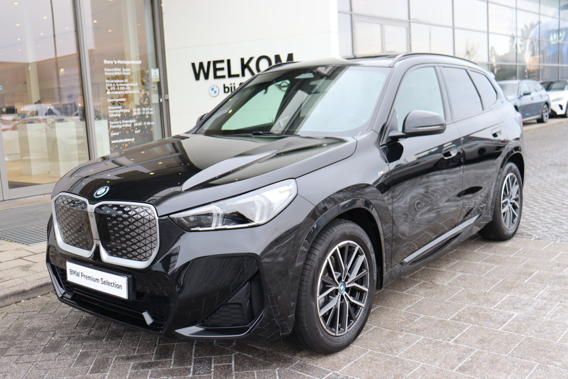 BMW iX1 eDrive20 M Sport - Afbeelding 4