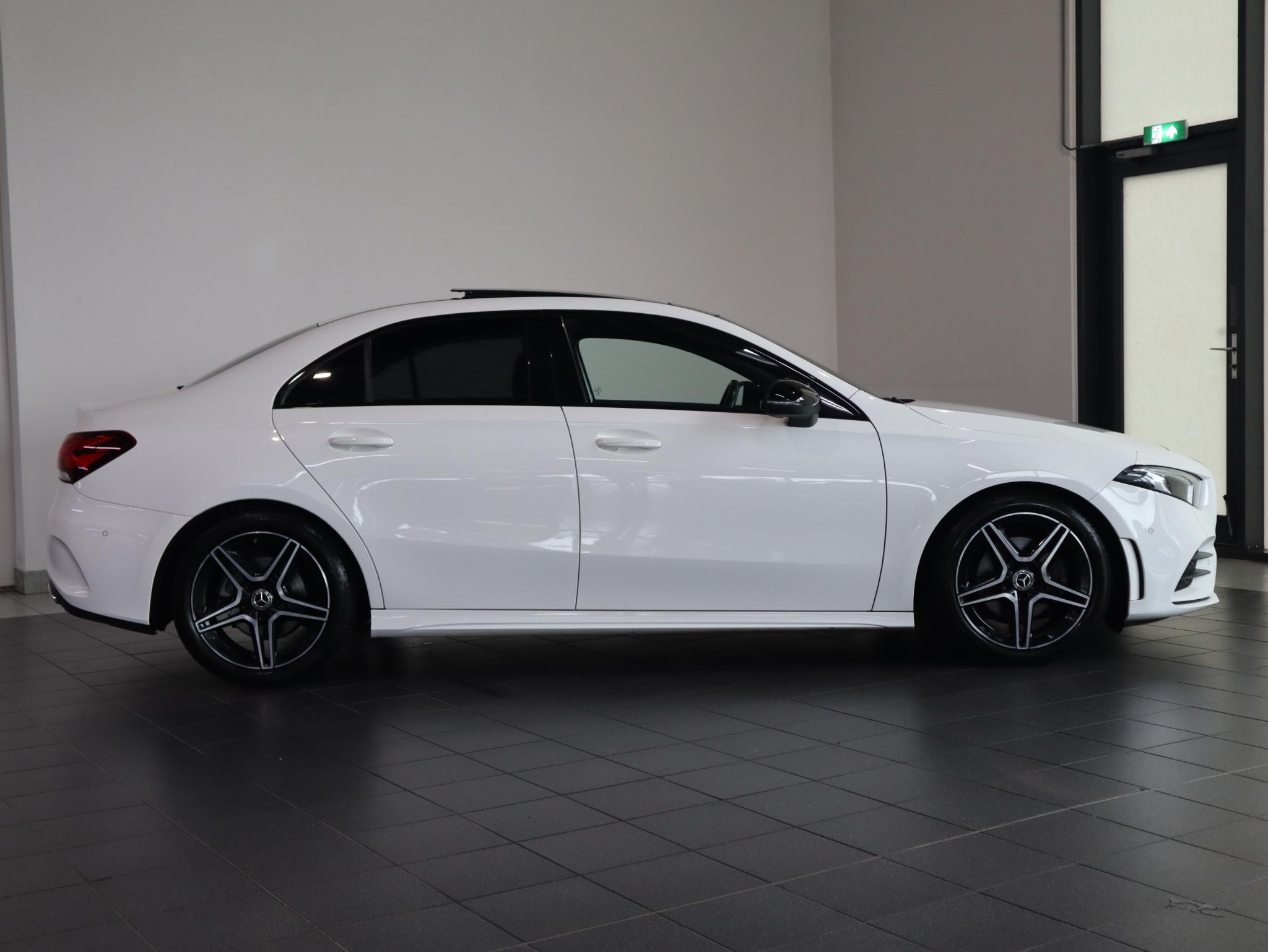 Mercedes-Benz A-Klasse 200 Business Solution AMG - Afbeelding 5