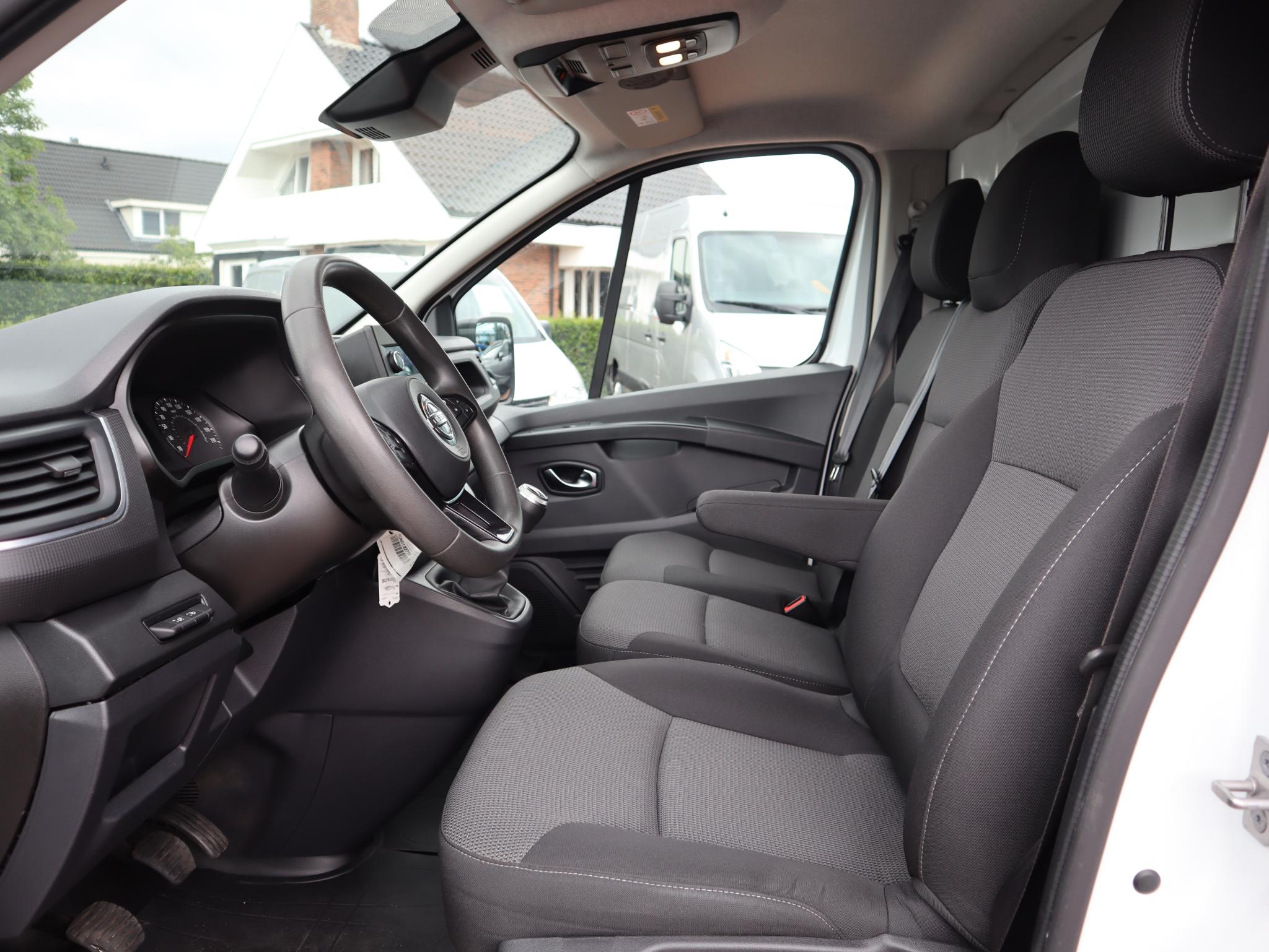 Nissan Primastar 2.0 dCi L1H1 Acenta - Afbeelding 2