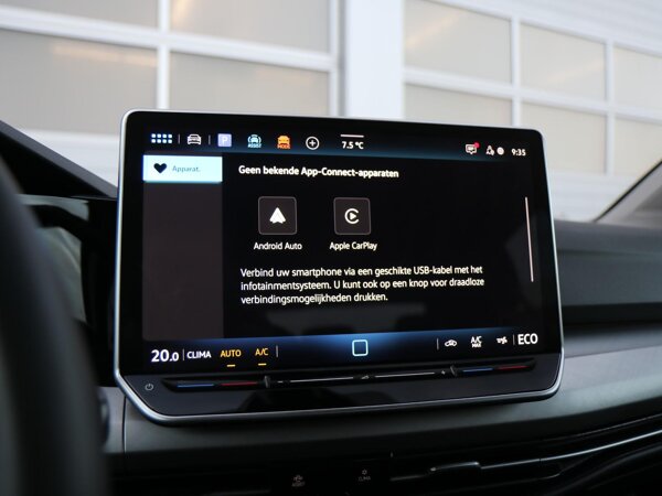 Apple Carplay/Android Auto