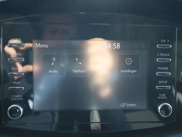 Apple Carplay/Android Auto