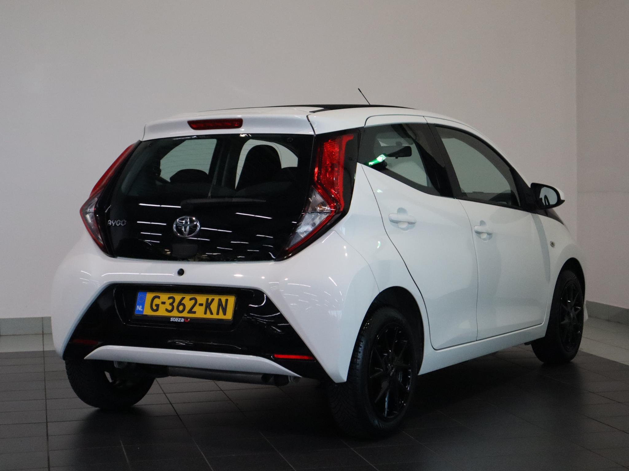 Toyota Aygo 1.0 VVT-i x-play limited - Afbeelding 3