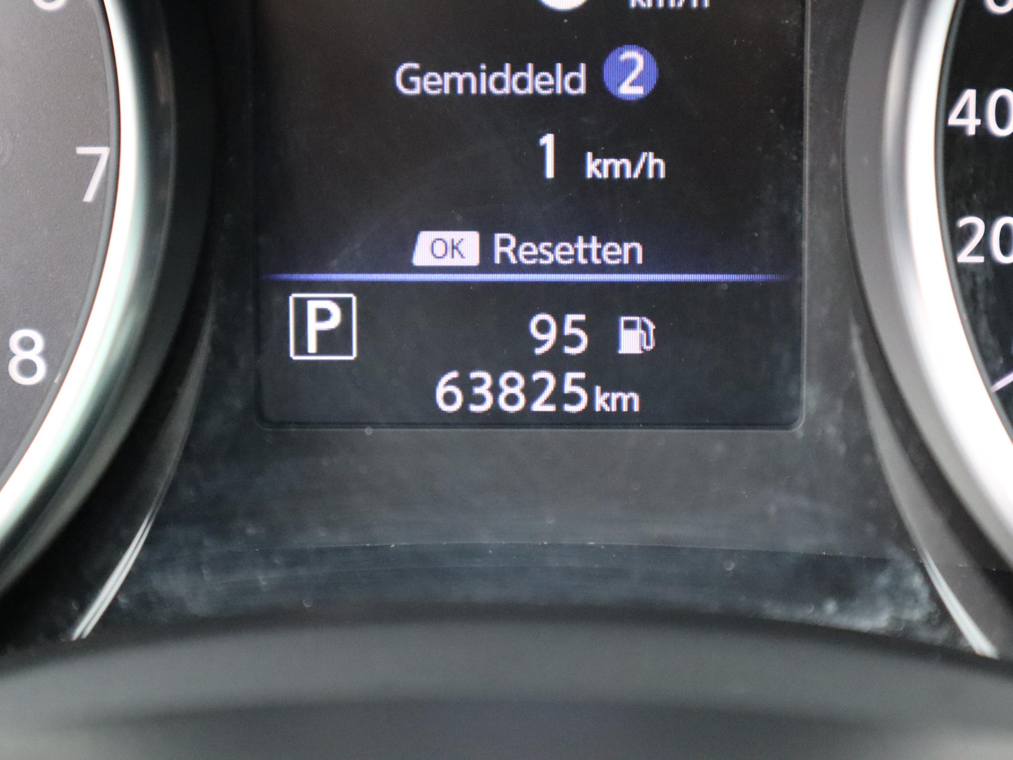 Nissan QASHQAI 1.3 DIG-T Tekna + - Afbeelding 4