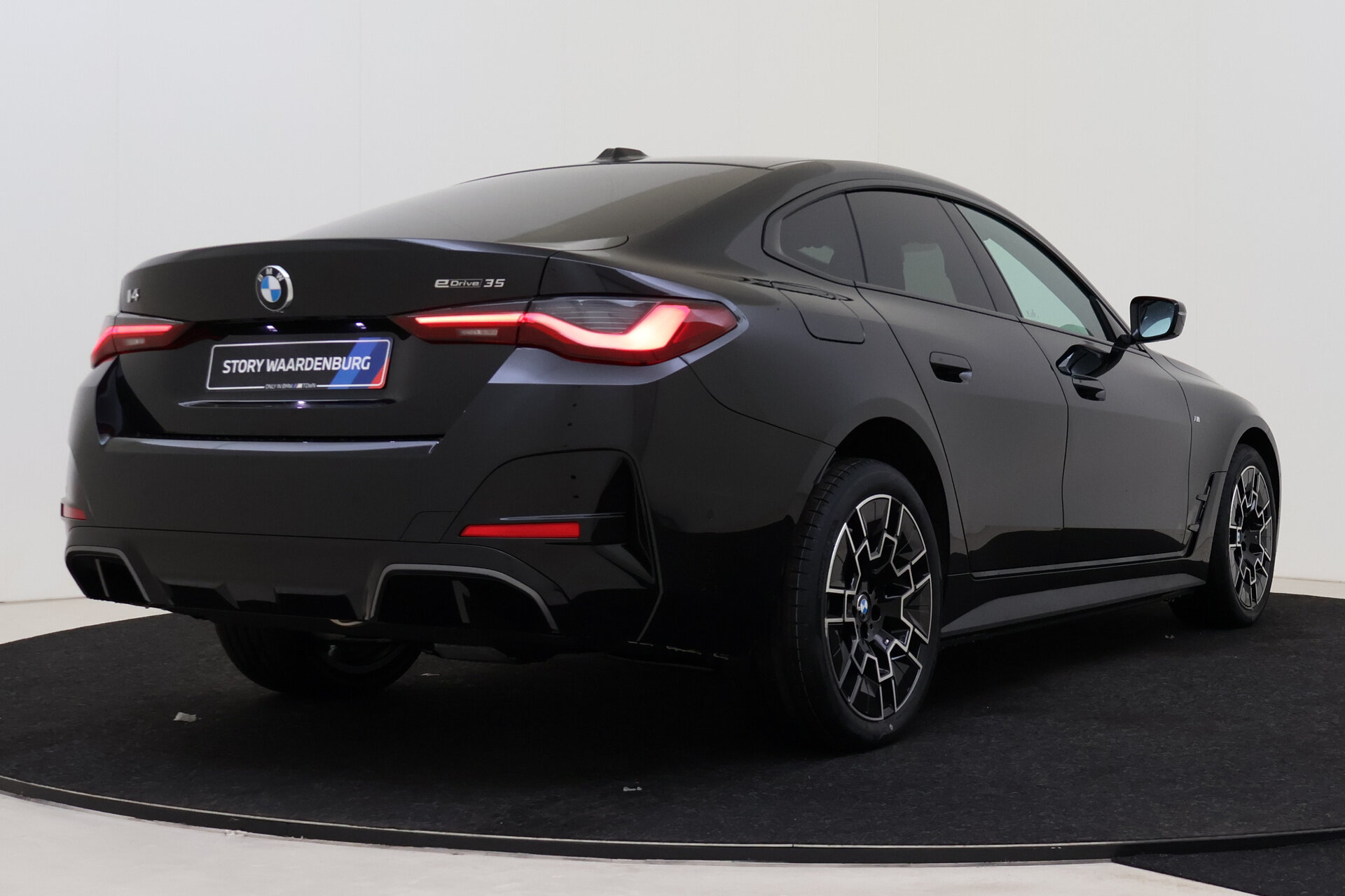 BMW i4 eDrive35 M Sport - Afbeelding 2