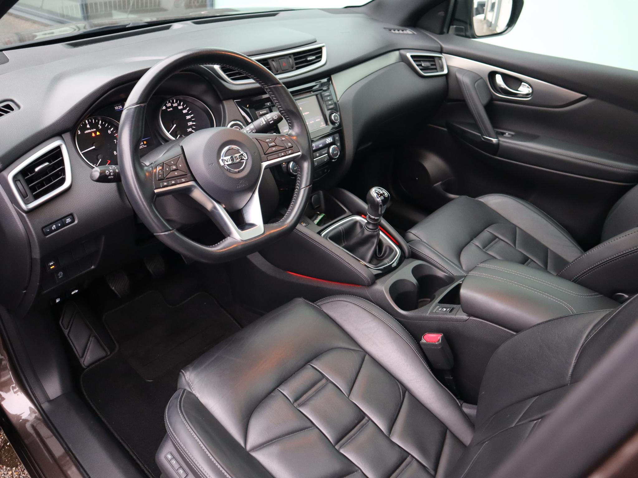 Nissan QASHQAI 1.3 DIG-T Tekna + - Afbeelding 2