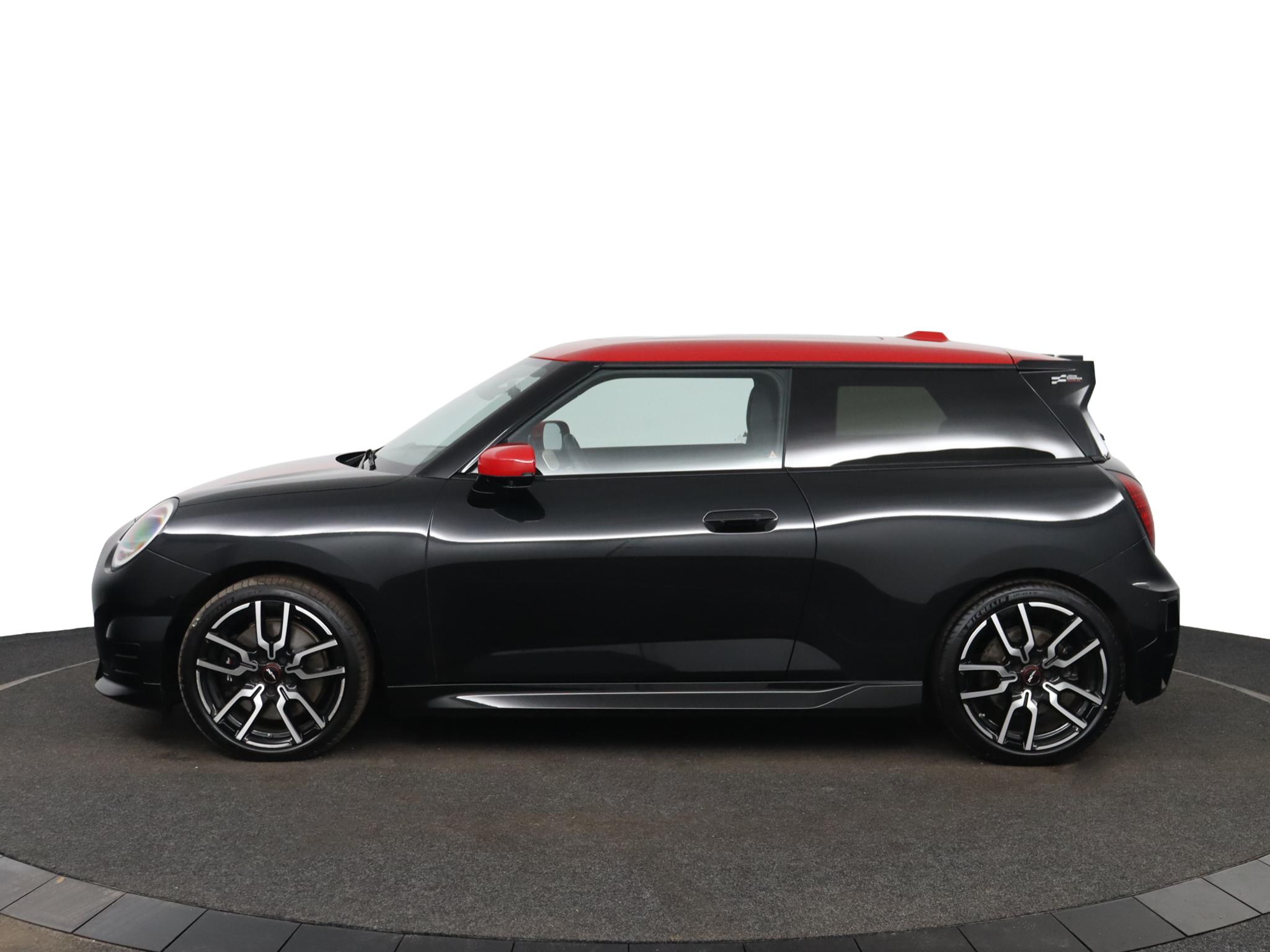 MINI 3-Deurs Mini Cooper E John Cooper Works XL 40.7 kWh - Afbeelding 3