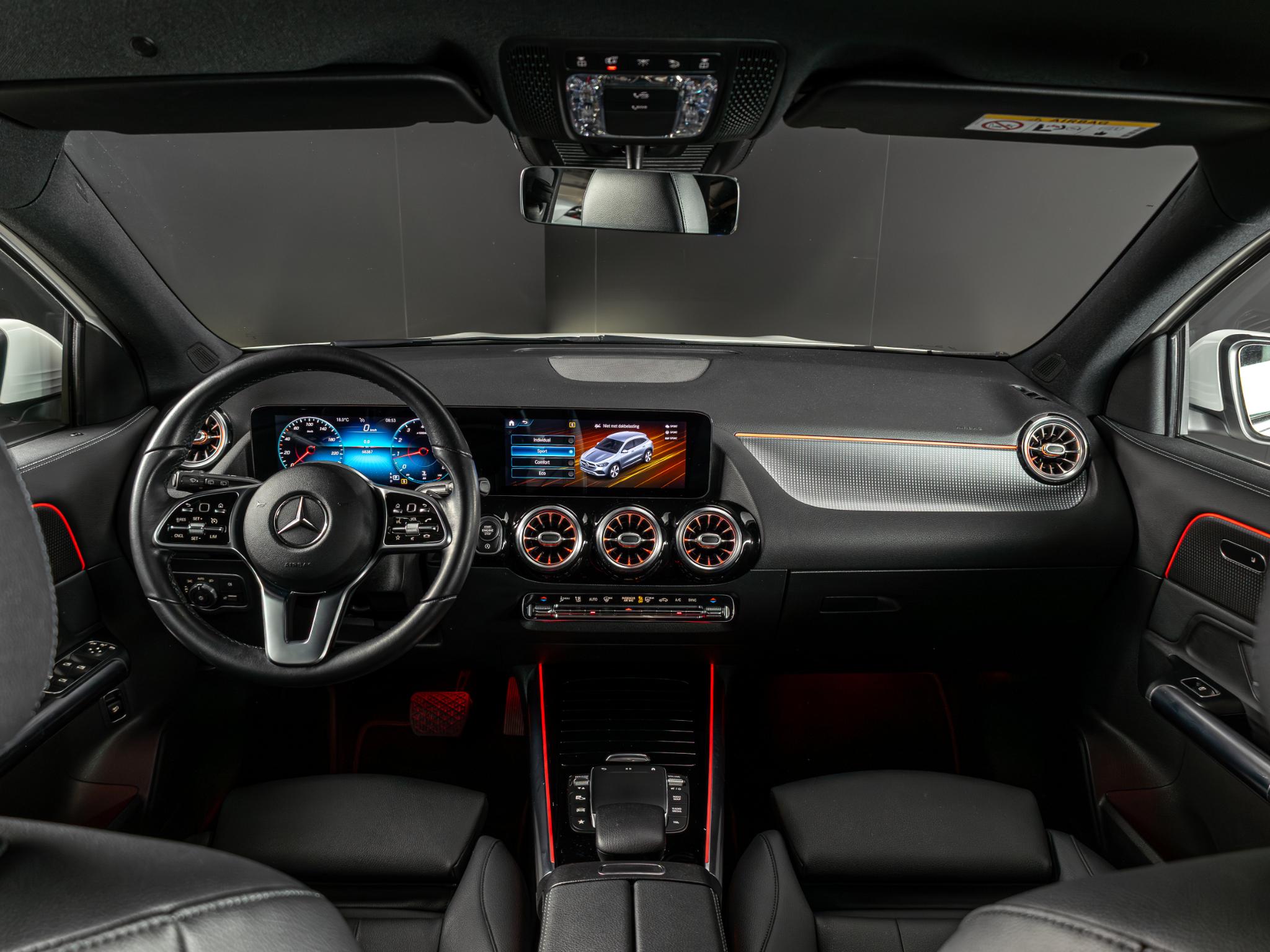 Mercedes-Benz GLA 200 Business Solution Luxury - Afbeelding 3