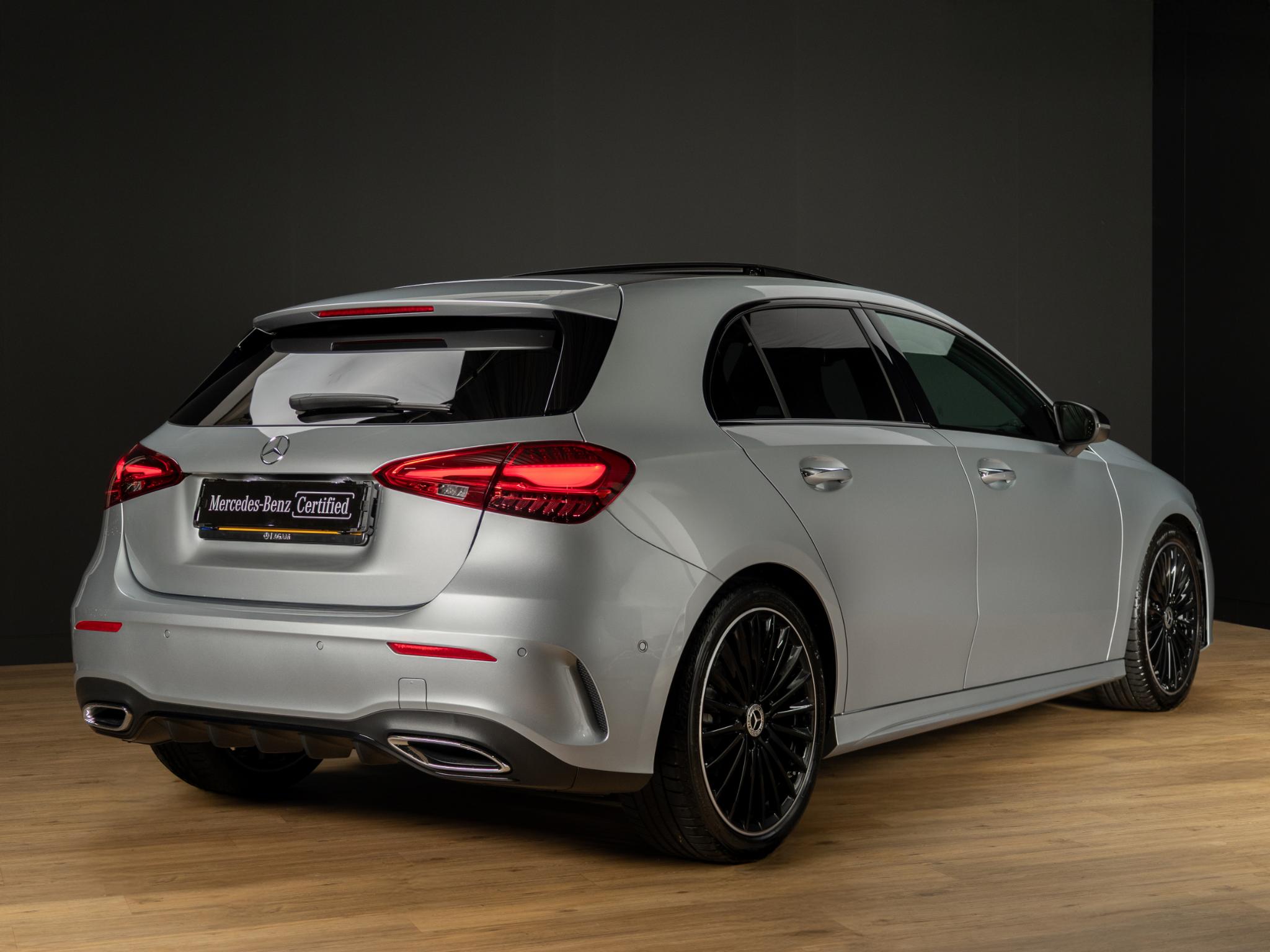 Mercedes-Benz A-Klasse Hatchback 180 Star Edition - Afbeelding 2