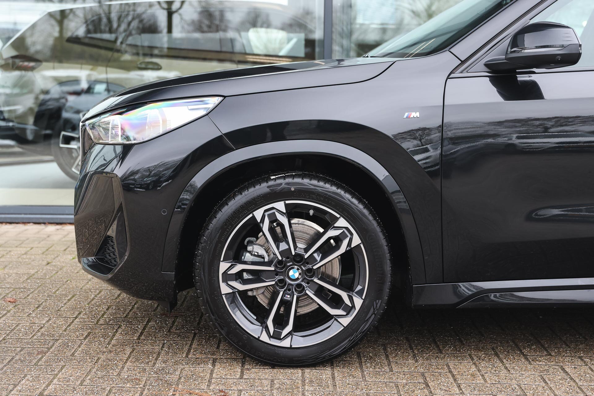 BMW X1 sDrive20i High Executive M Sport Automaat - Afbeelding 4