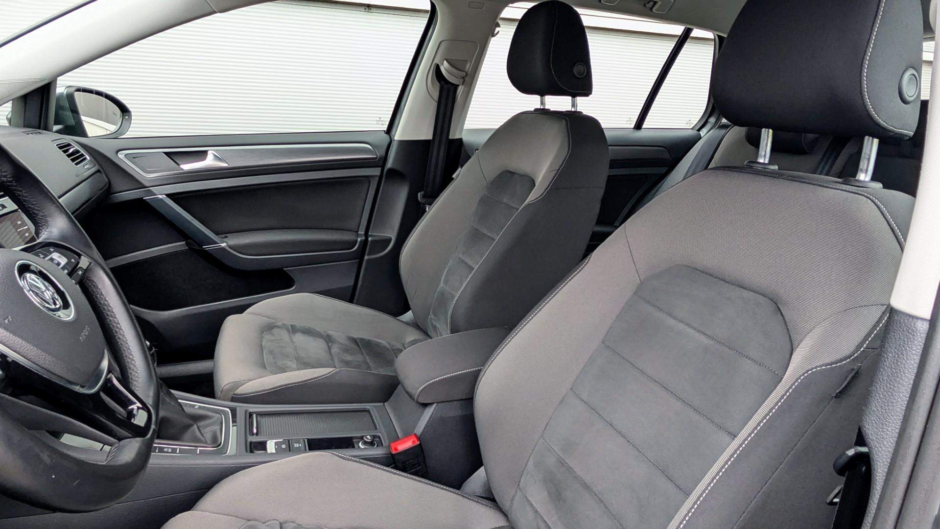 Volkswagen Golf 1.5 TSI 130pk Comfortline Business - Afbeelding 4