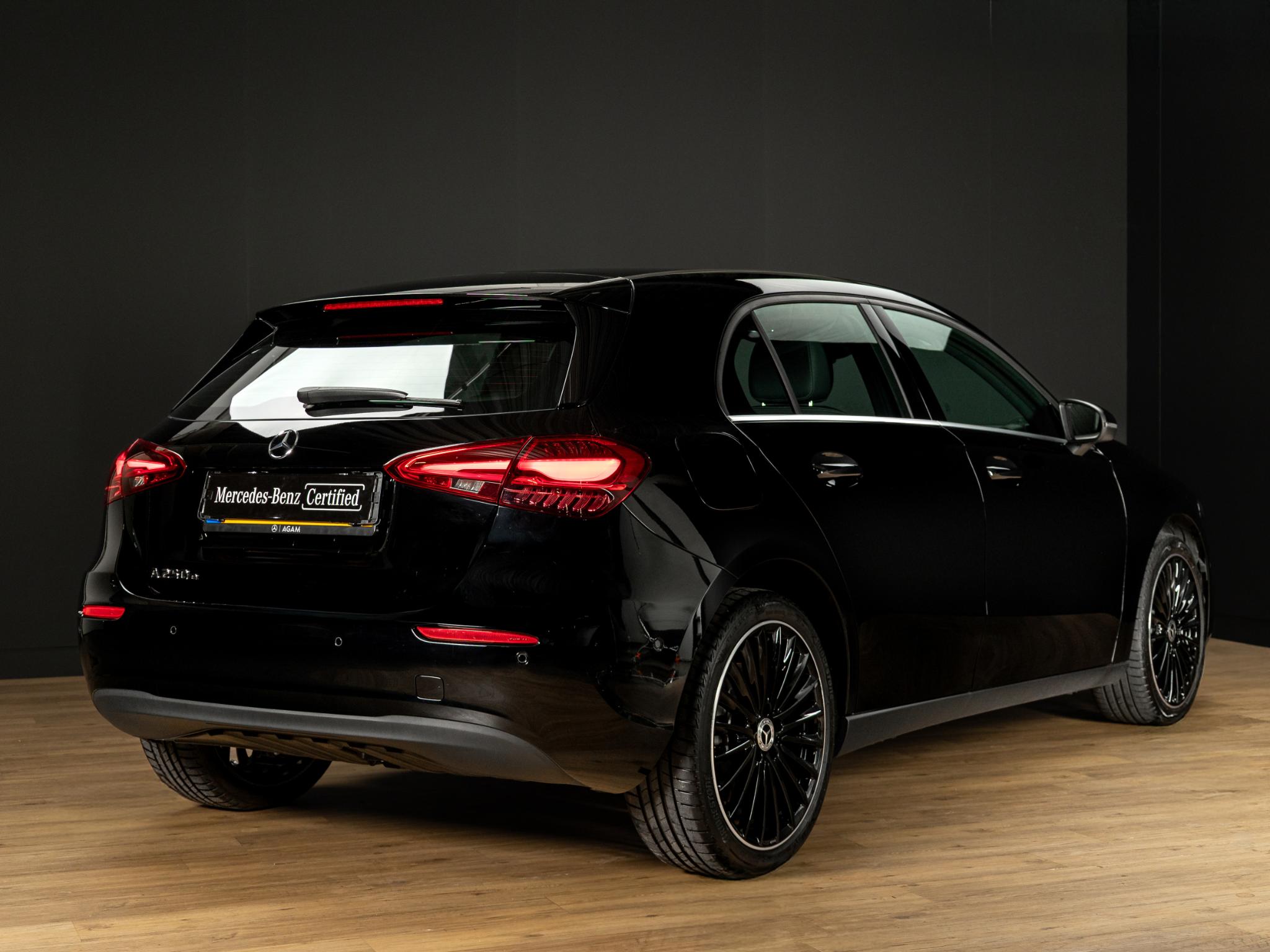 Mercedes-Benz A-Klasse Hatchback 250 e Star Edition - Afbeelding 2